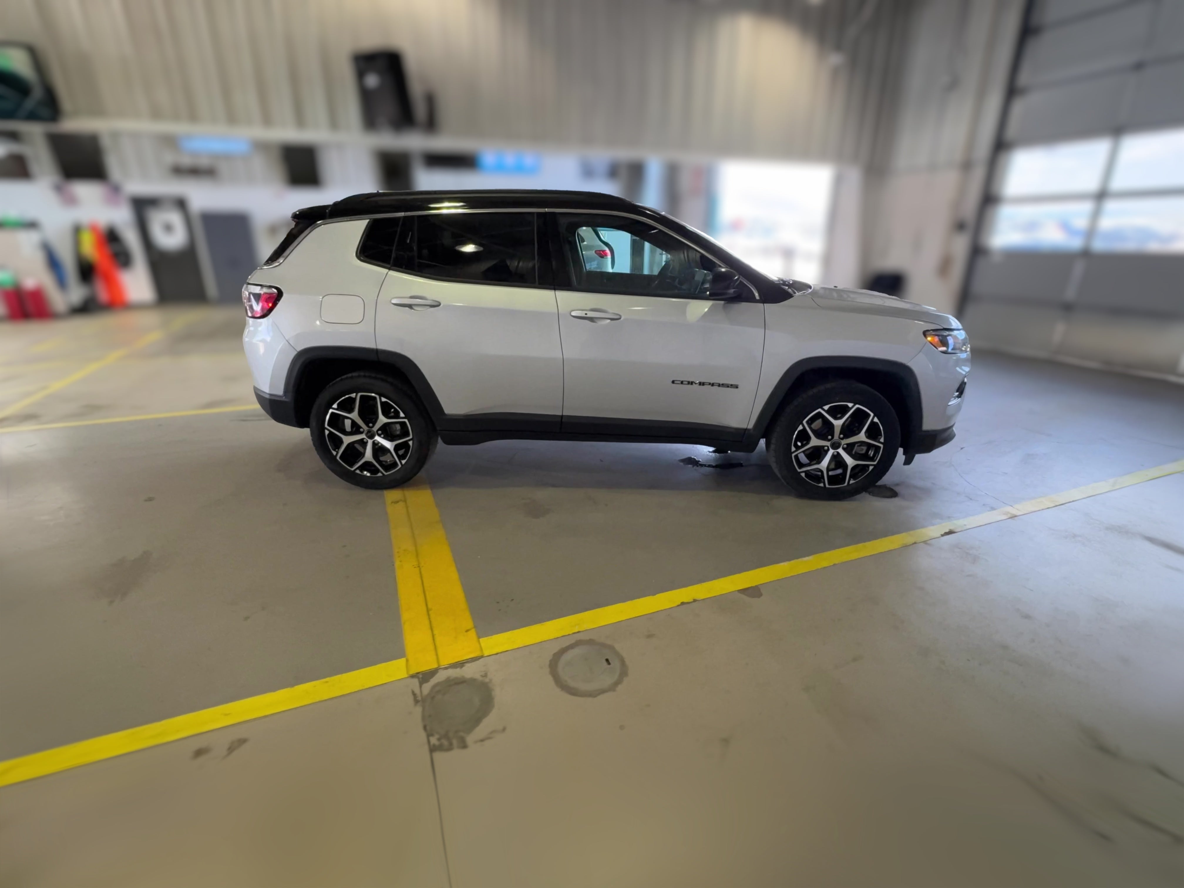 2025 Jeep Compass Limited - Photo 37