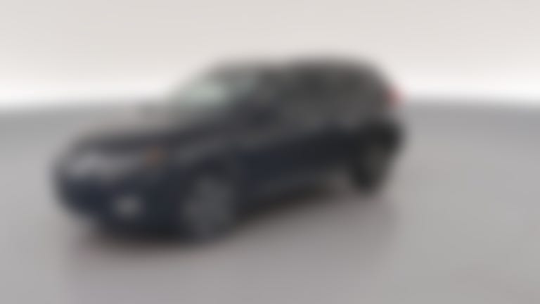 2017 Nissan Rogue vehicle photo
