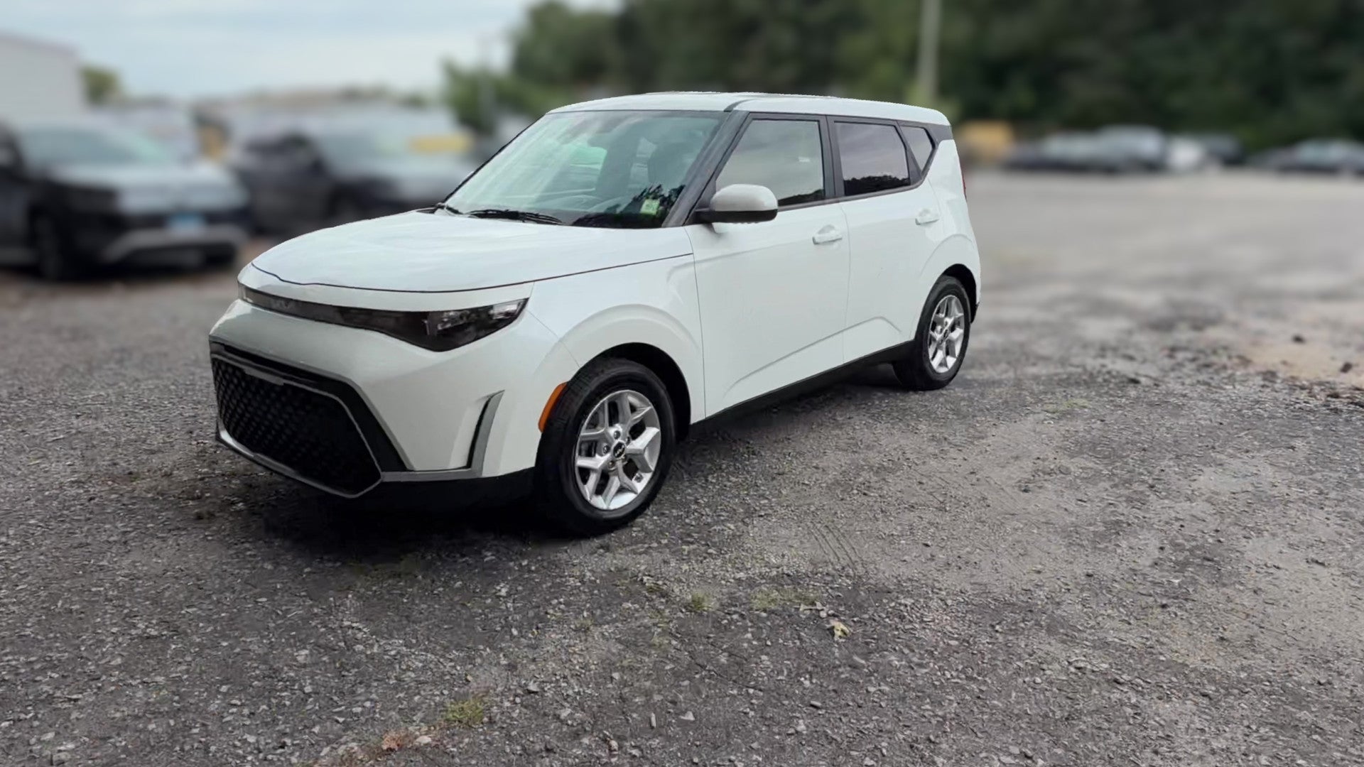 2025 Kia Soul vehicle photo