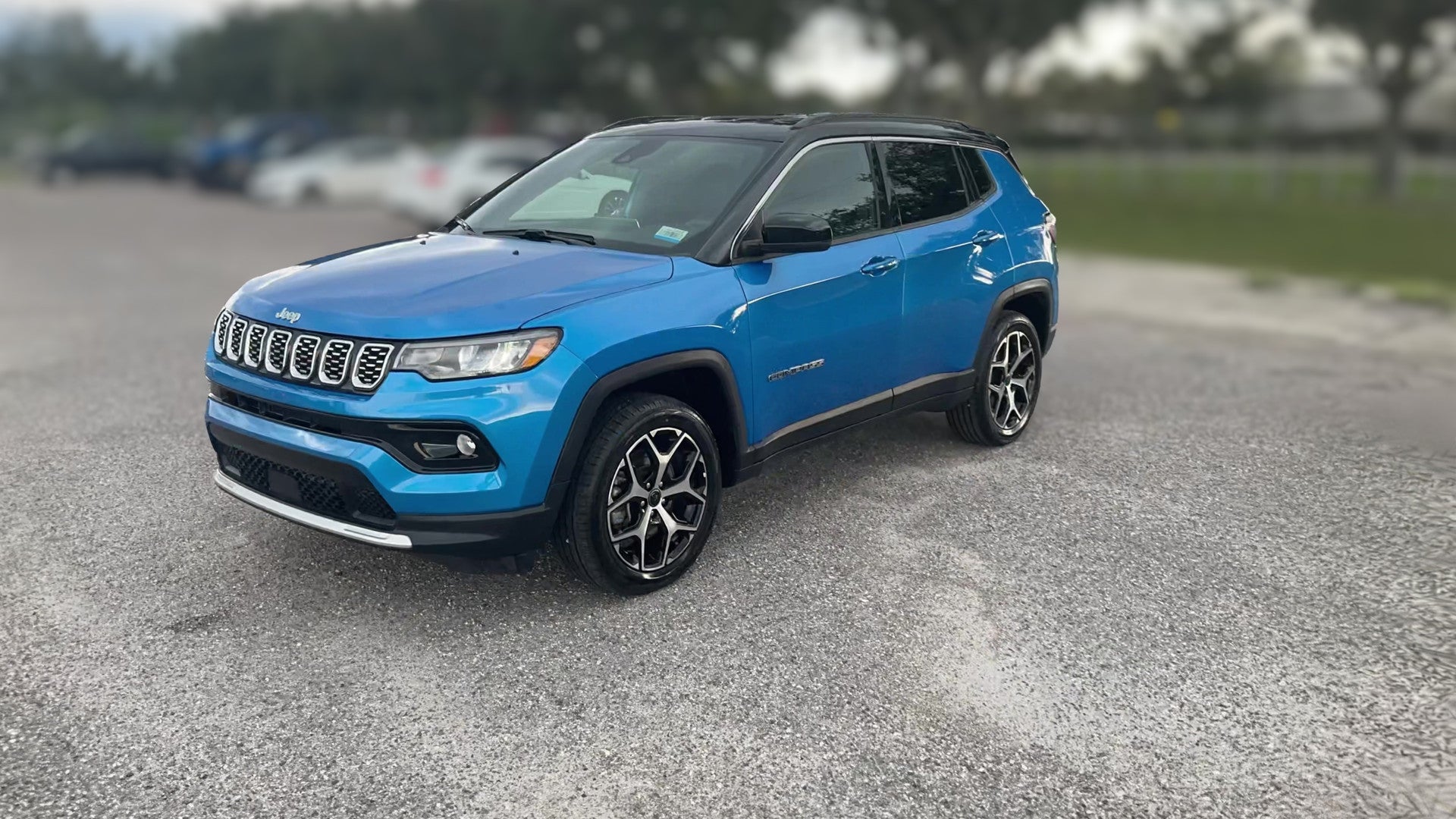 2025 Jeep Compass vehicle photo