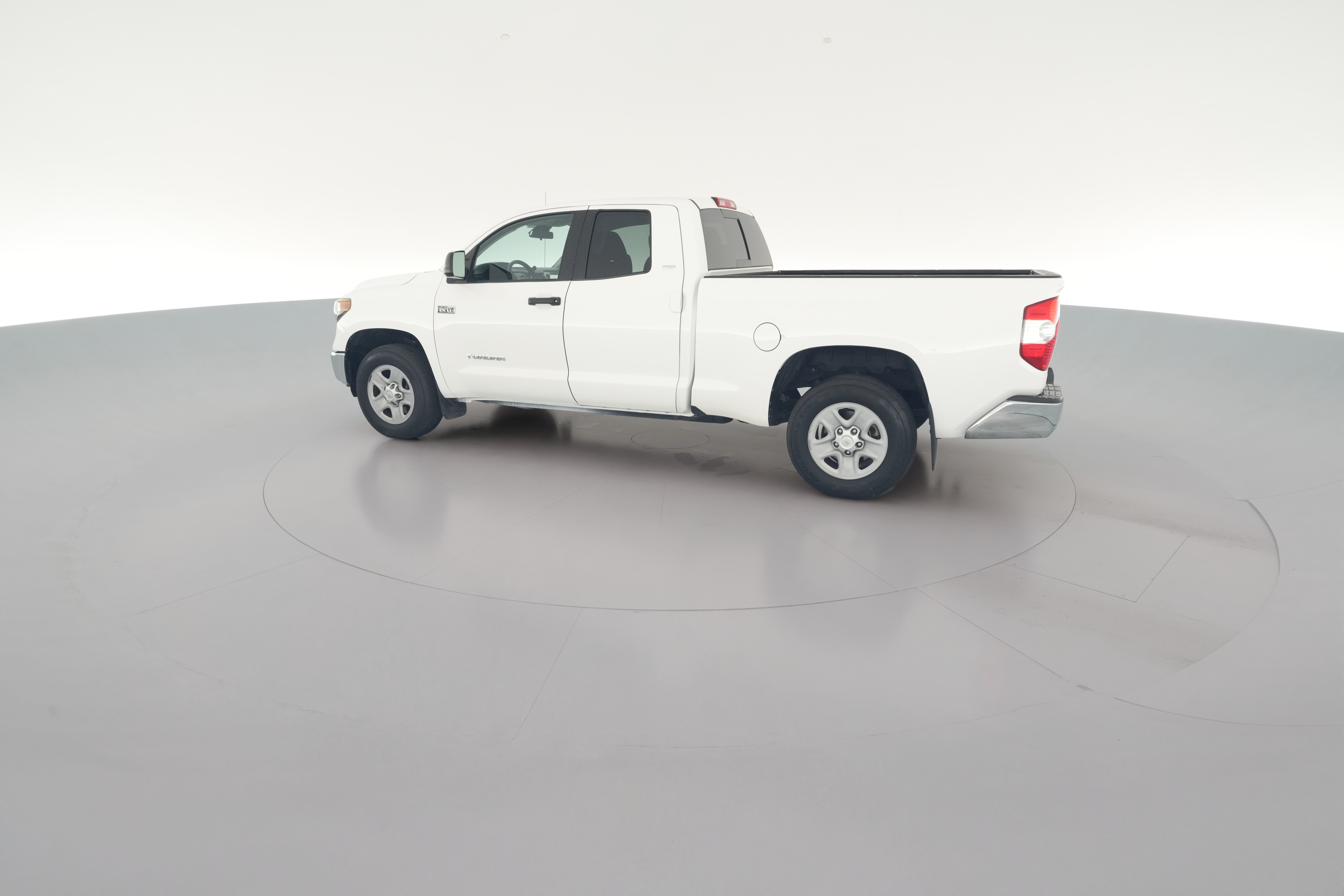 2018 Toyota Tundra SR5 - Photo 25