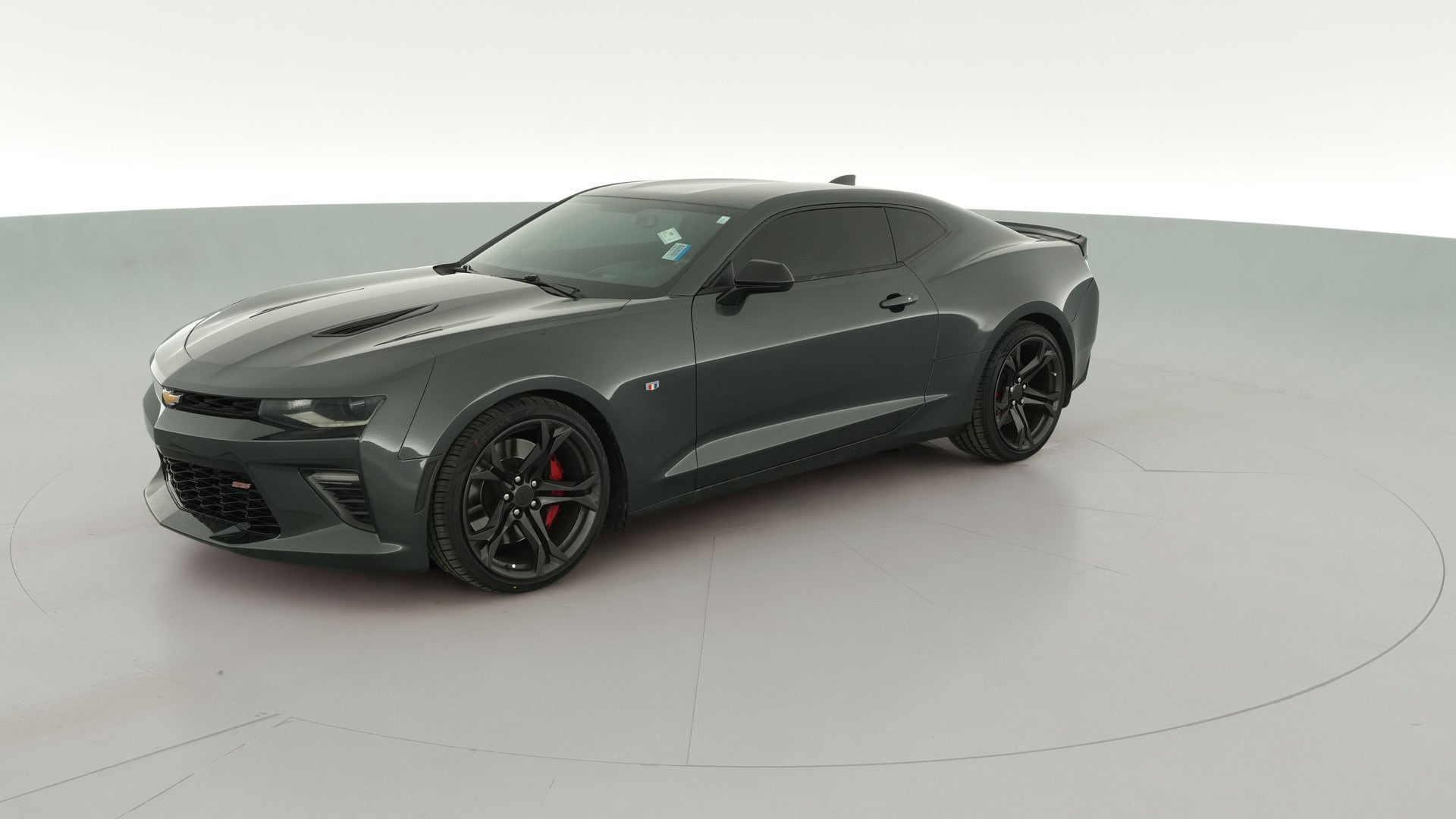 2018 Chevrolet Camaro vehicle photo