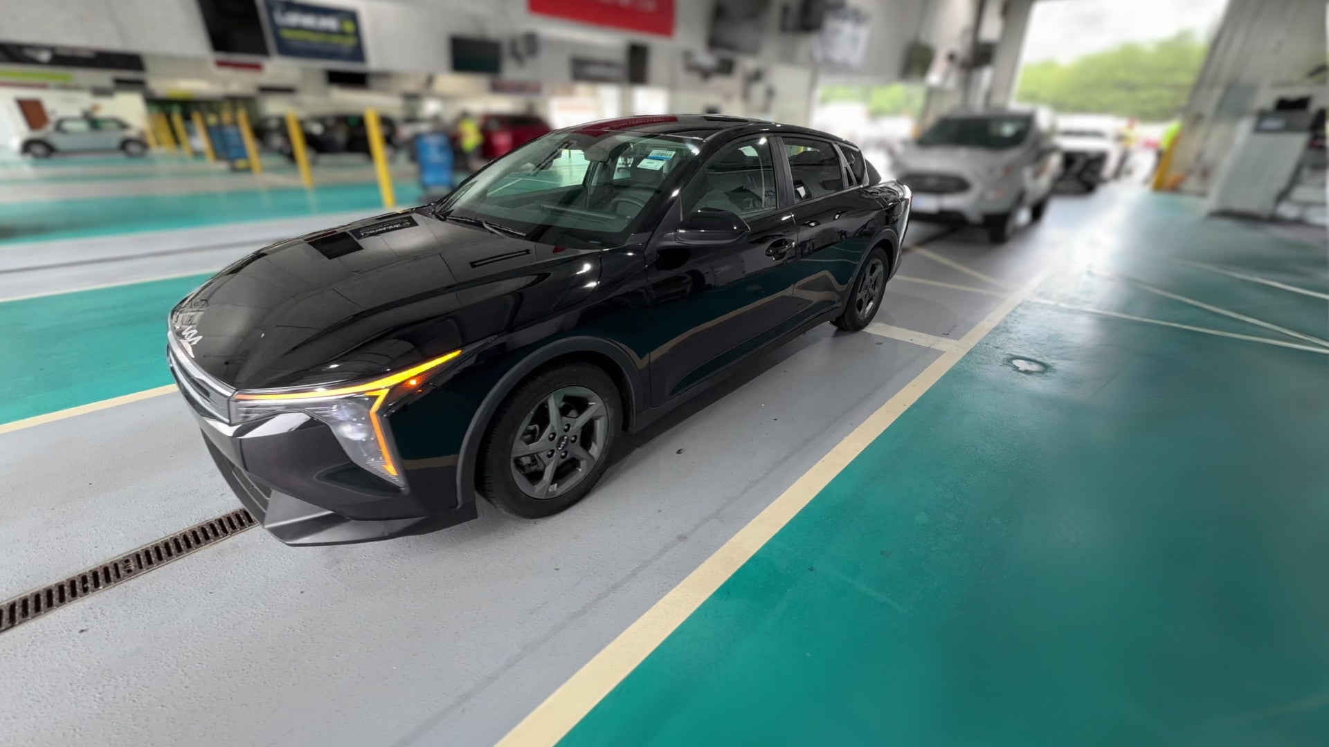 2025 Kia K4 vehicle photo