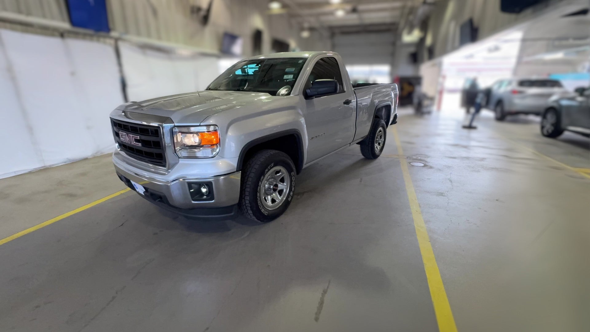 2014 GMC Sierra 1500 Regular Cab vehicle photo