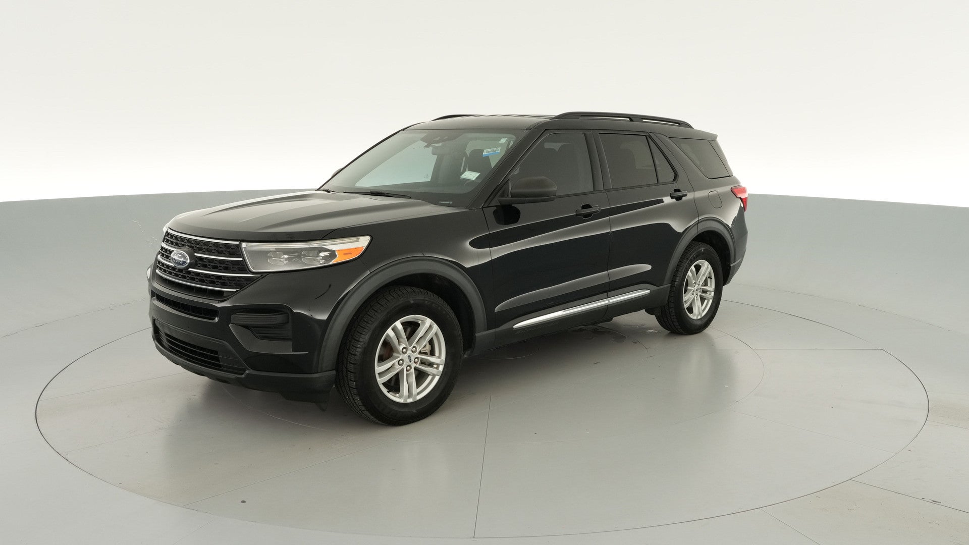 2022 Ford Explorer vehicle photo