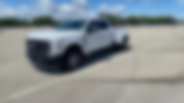 2024 Ford F350 Super Duty Crew Cab vehicle photo