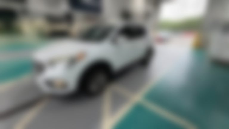 2017 Hyundai Santa Fe Sport vehicle photo