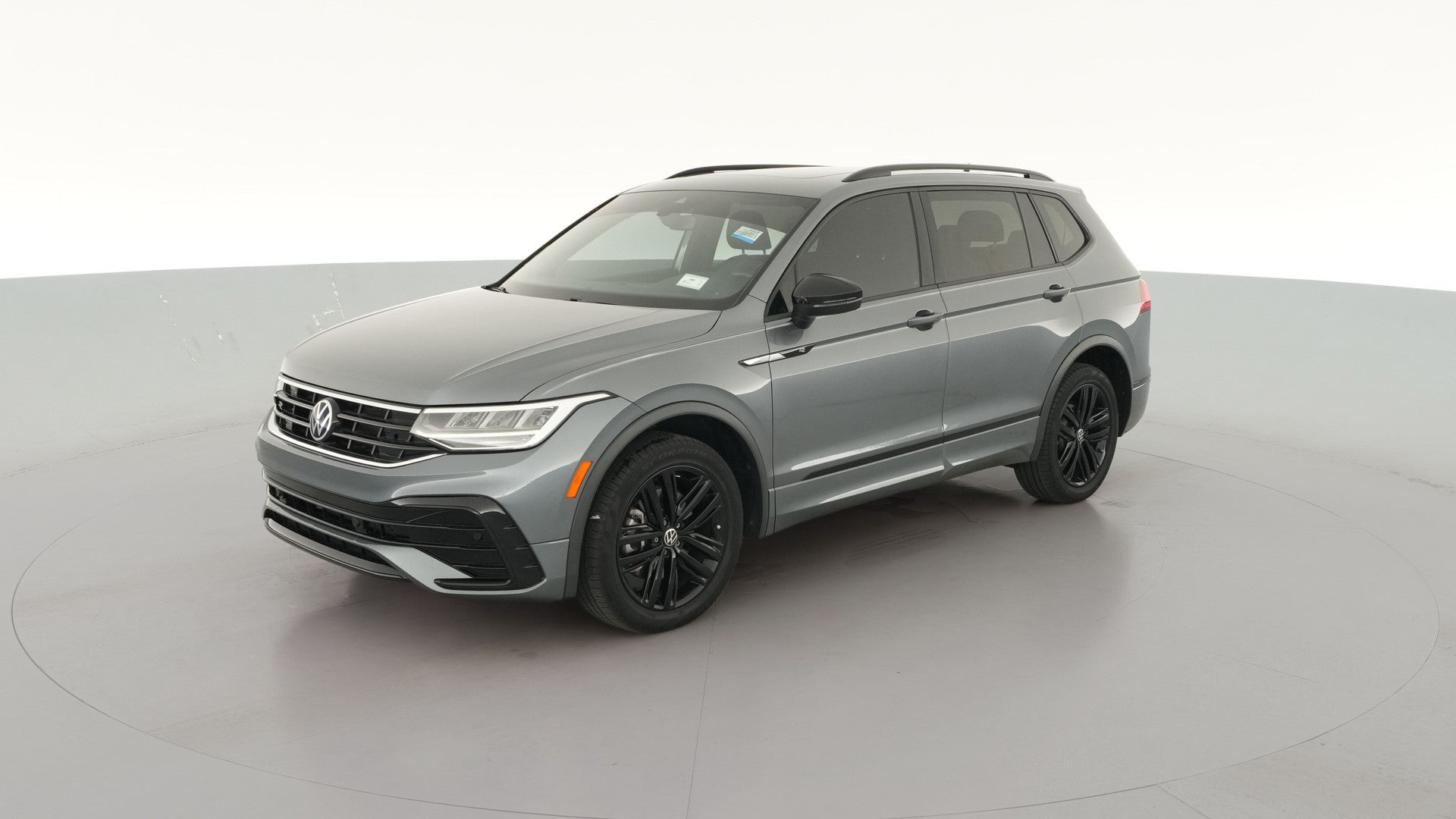 2022 Volkswagen Tiguan vehicle photo