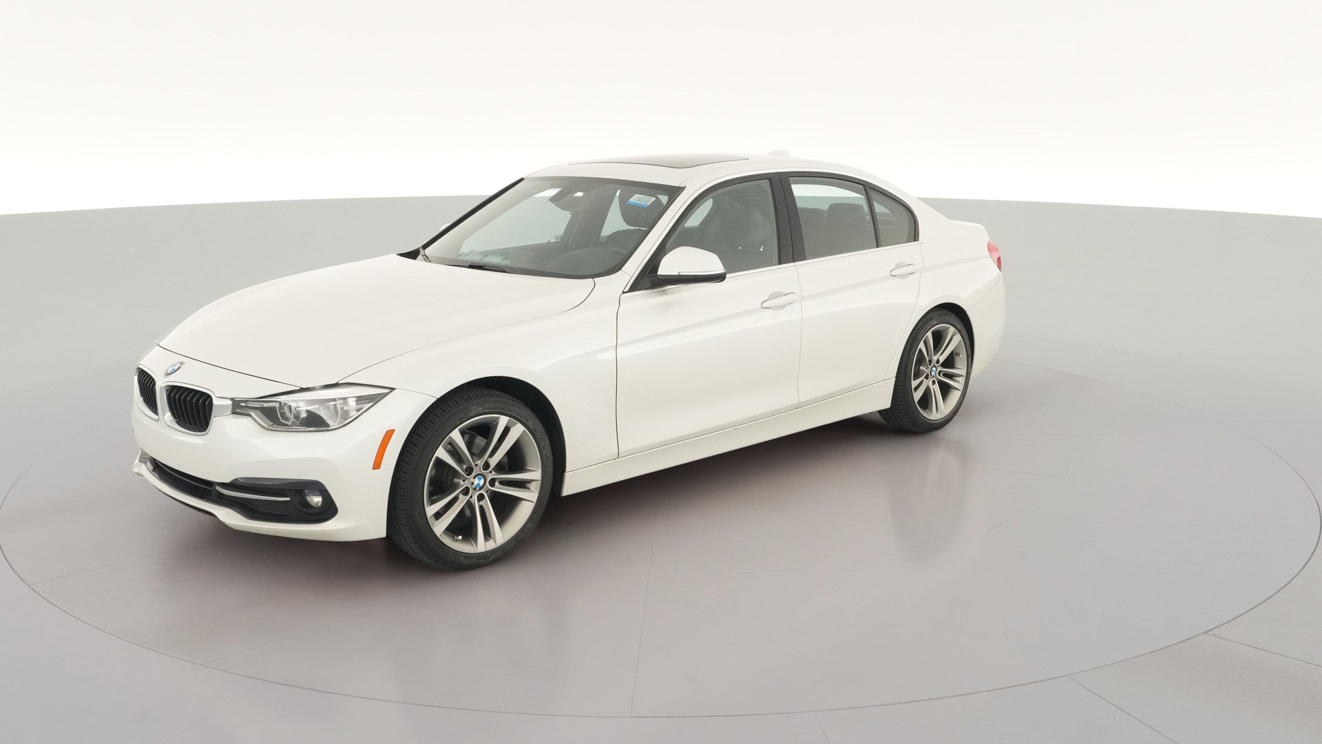 2018 BMW 3 Series vehicle photo