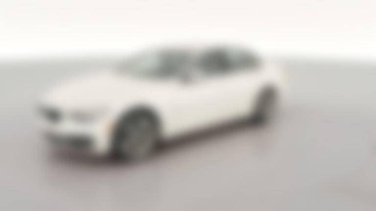 2018 BMW 3 Series vehicle photo