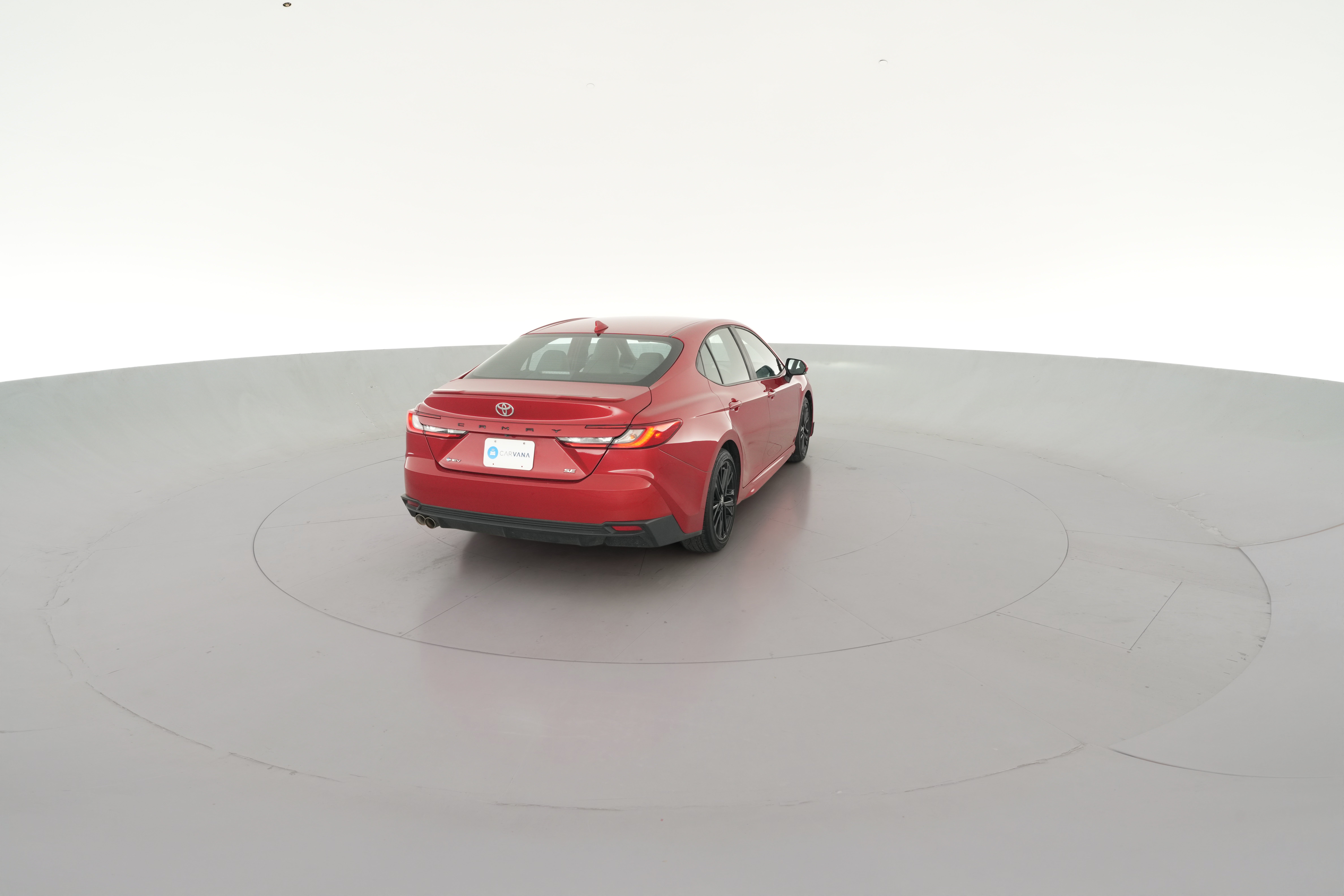 2025 Toyota Camry SE - Photo 30