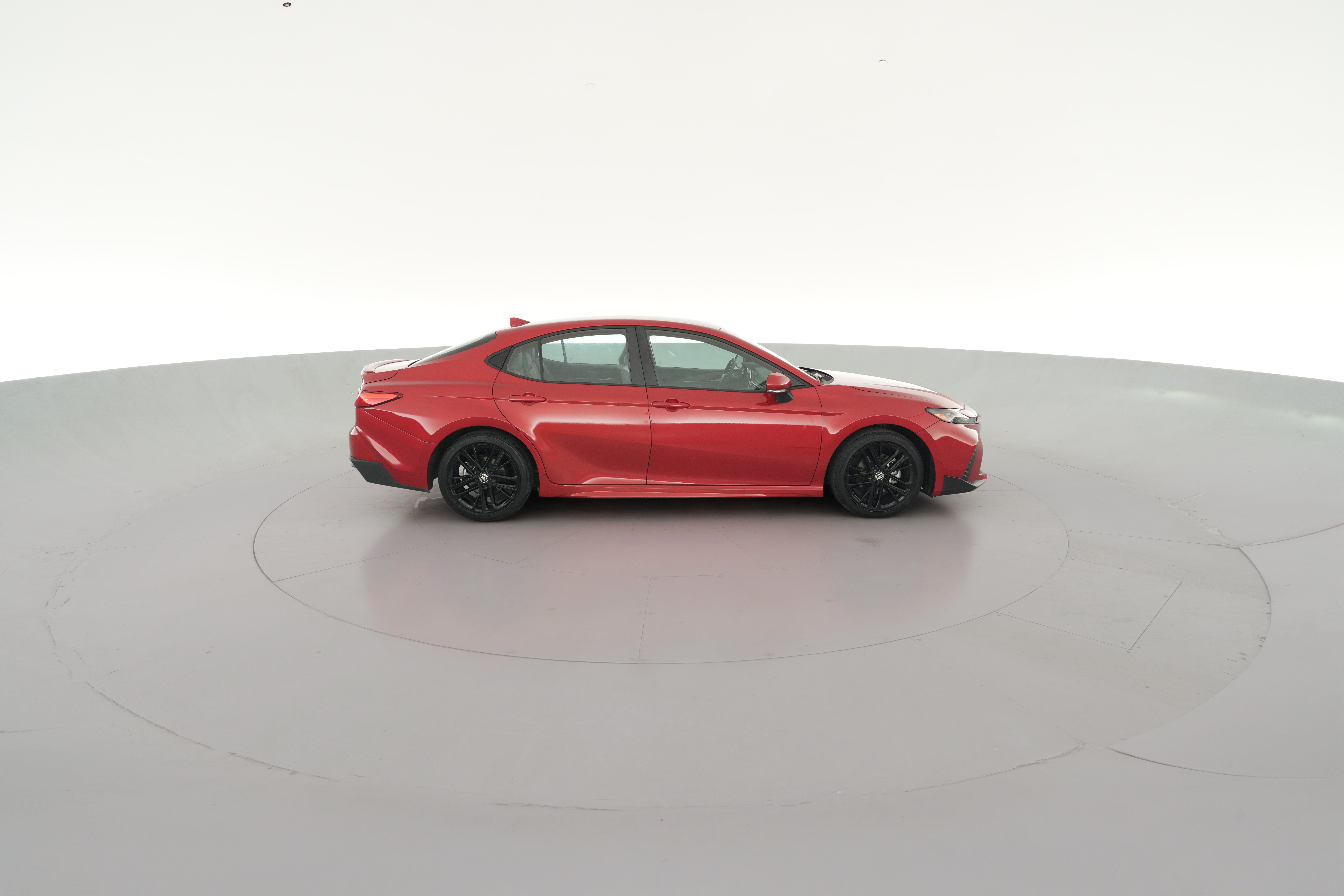 2025 Toyota Camry SE - Photo 33