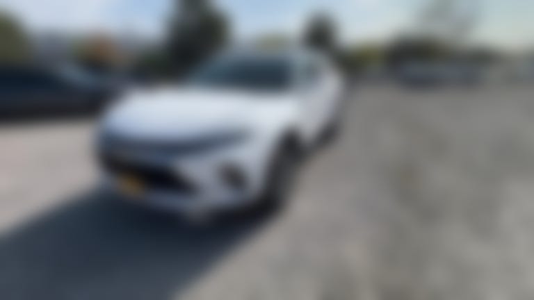 2025 Chevrolet Blazer vehicle photo
