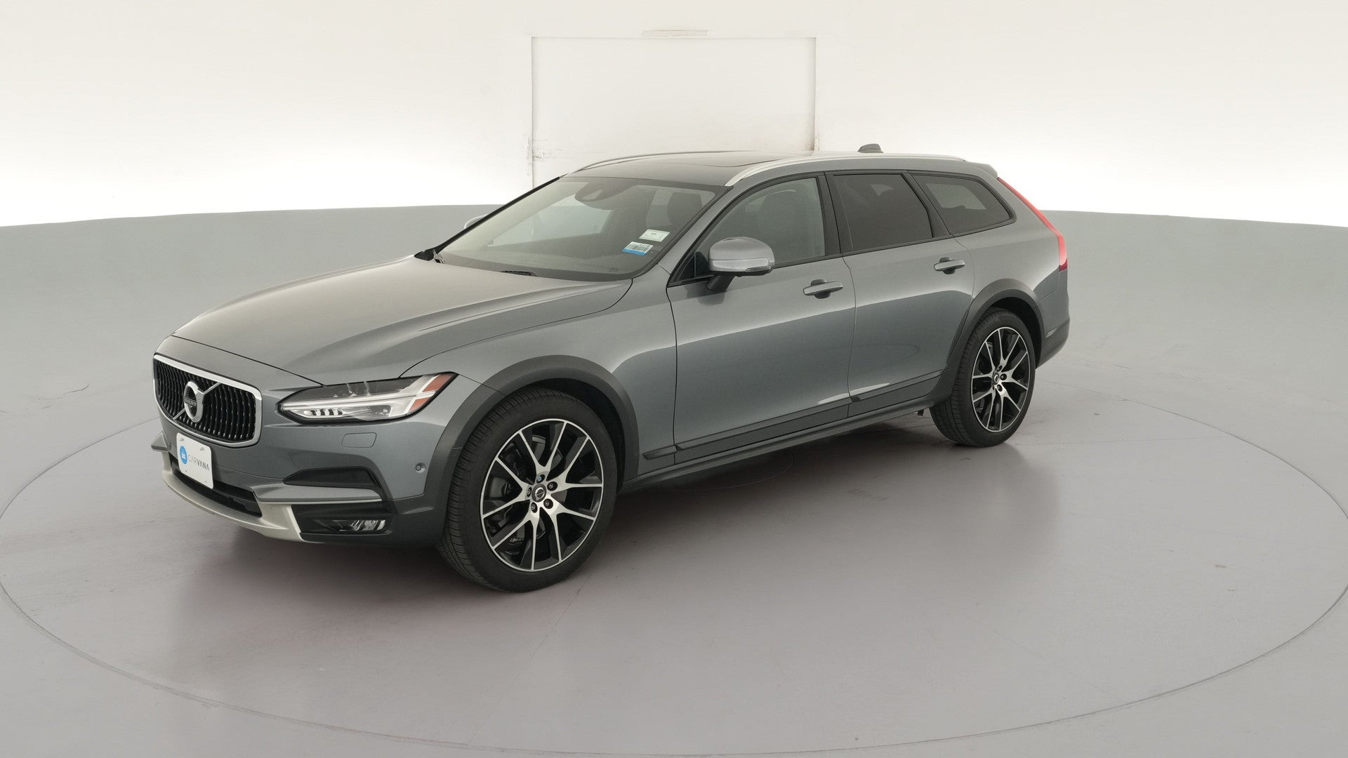 2018 Volvo V90 vehicle photo