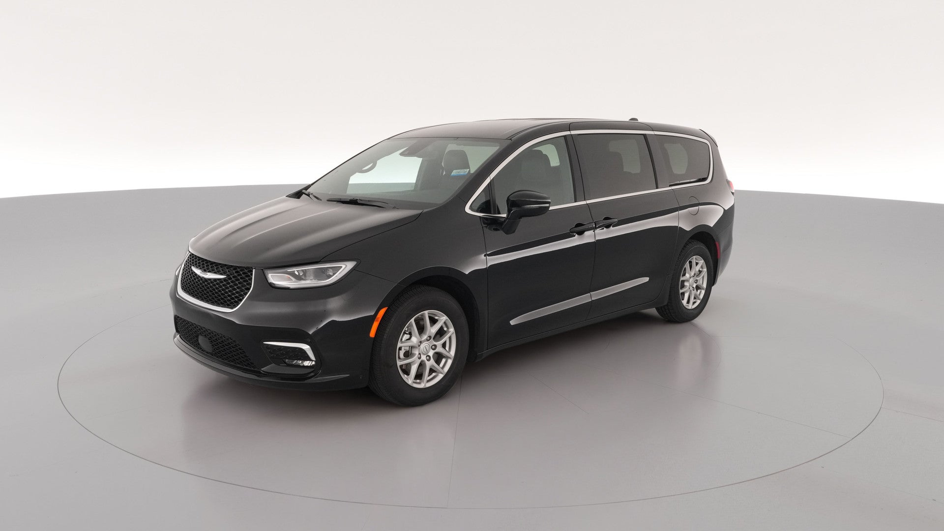 2026 Chrysler Pacifica vehicle photo