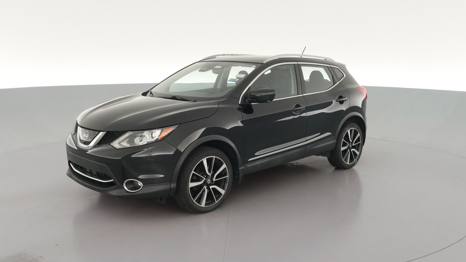 2017 Nissan Rogue Sport vehicle photo