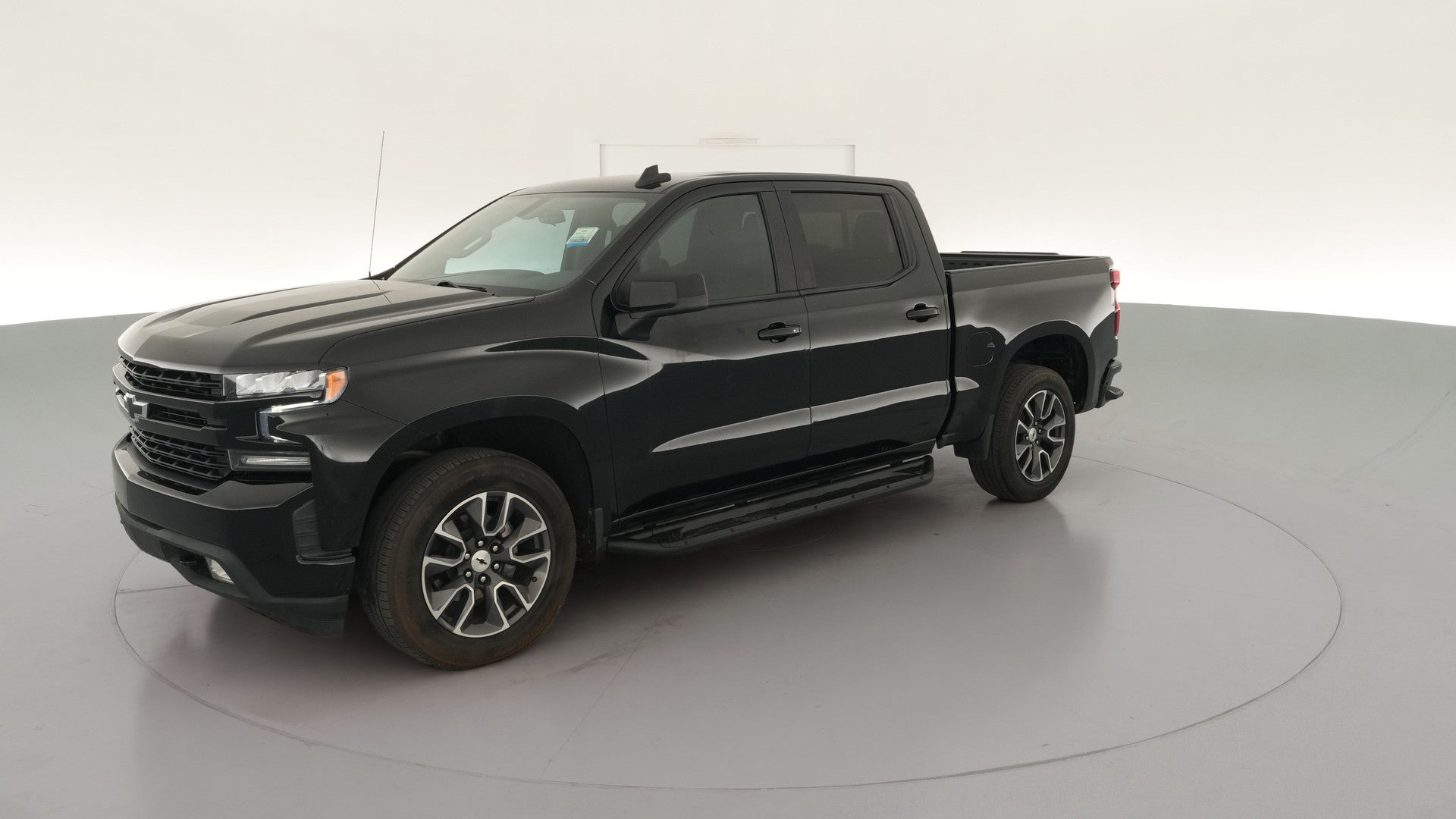 2021 Chevrolet Silverado 1500 Crew Cab vehicle photo
