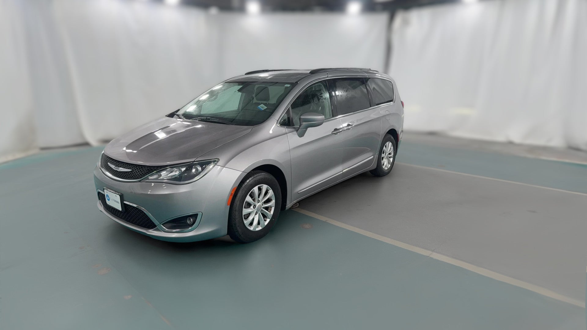 2017 Chrysler Pacifica vehicle photo