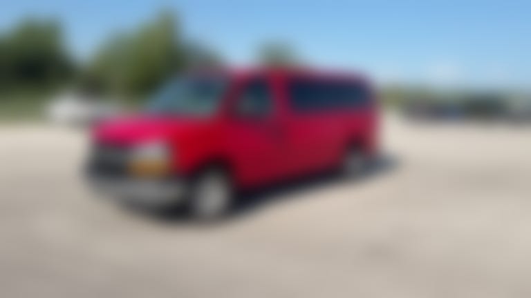 2021 Chevrolet Express 2500 Passenger vehicle photo