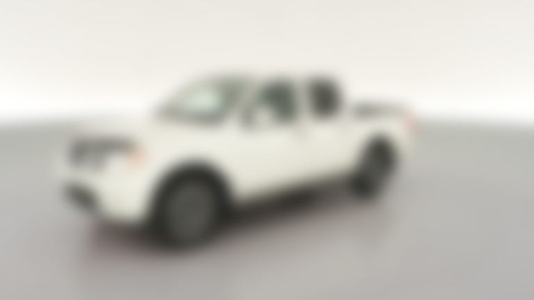 2018 Nissan Frontier Crew Cab vehicle photo