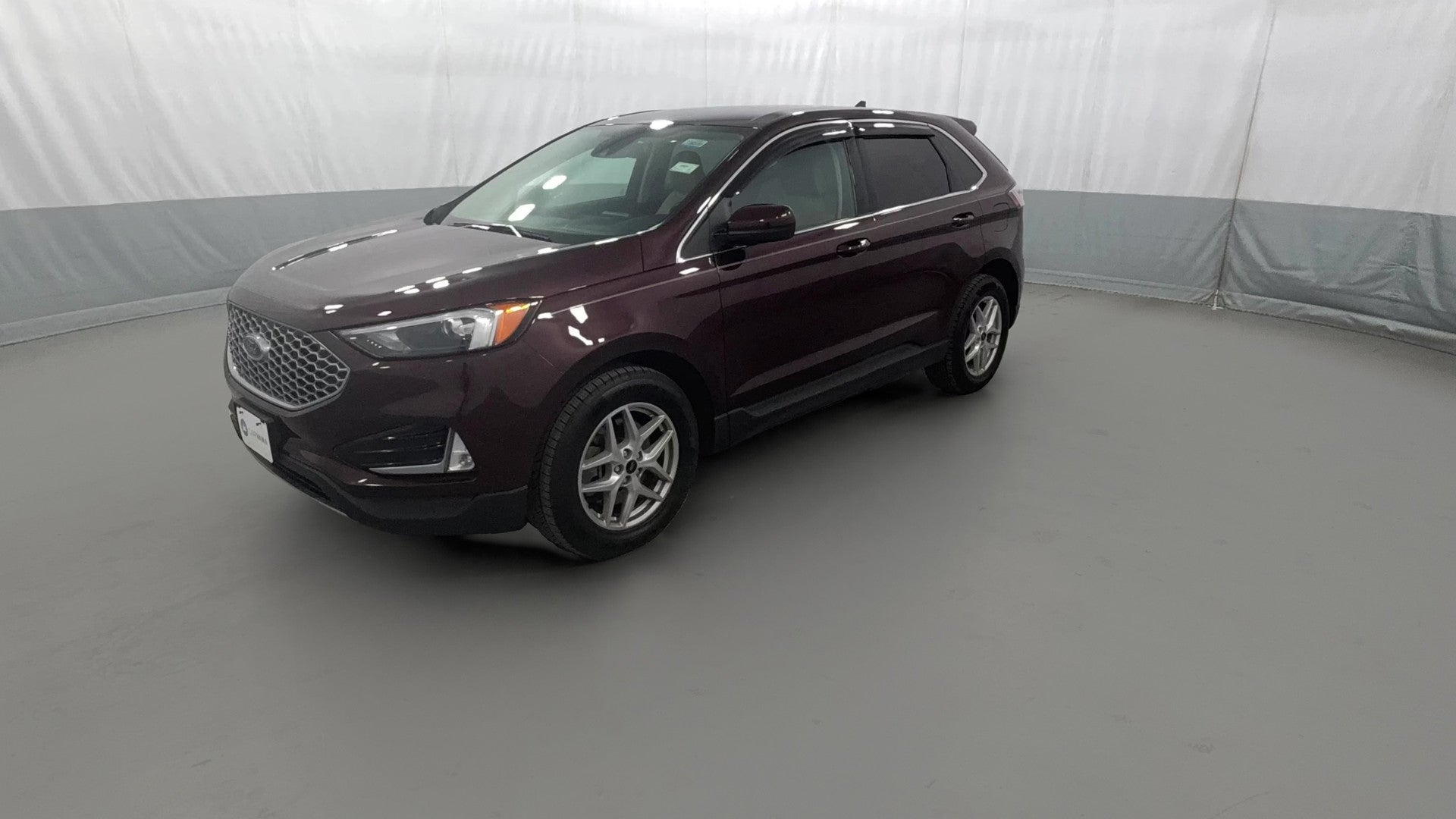 2024 Ford Edge vehicle photo