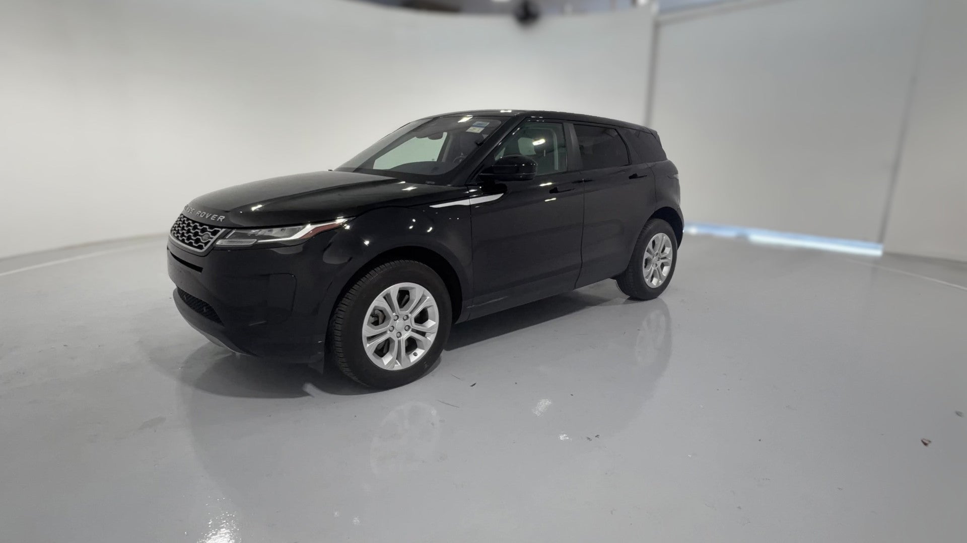 2020 Land Rover Range Rover Evoque vehicle photo