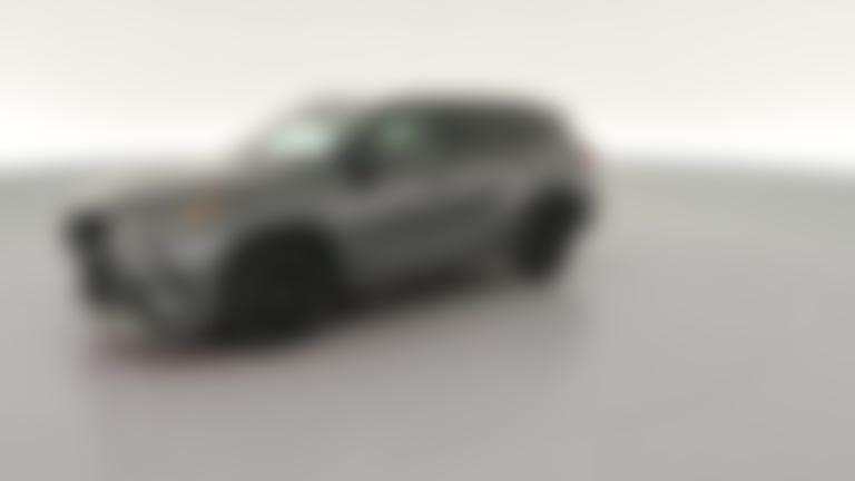 2024 Toyota Highlander vehicle photo