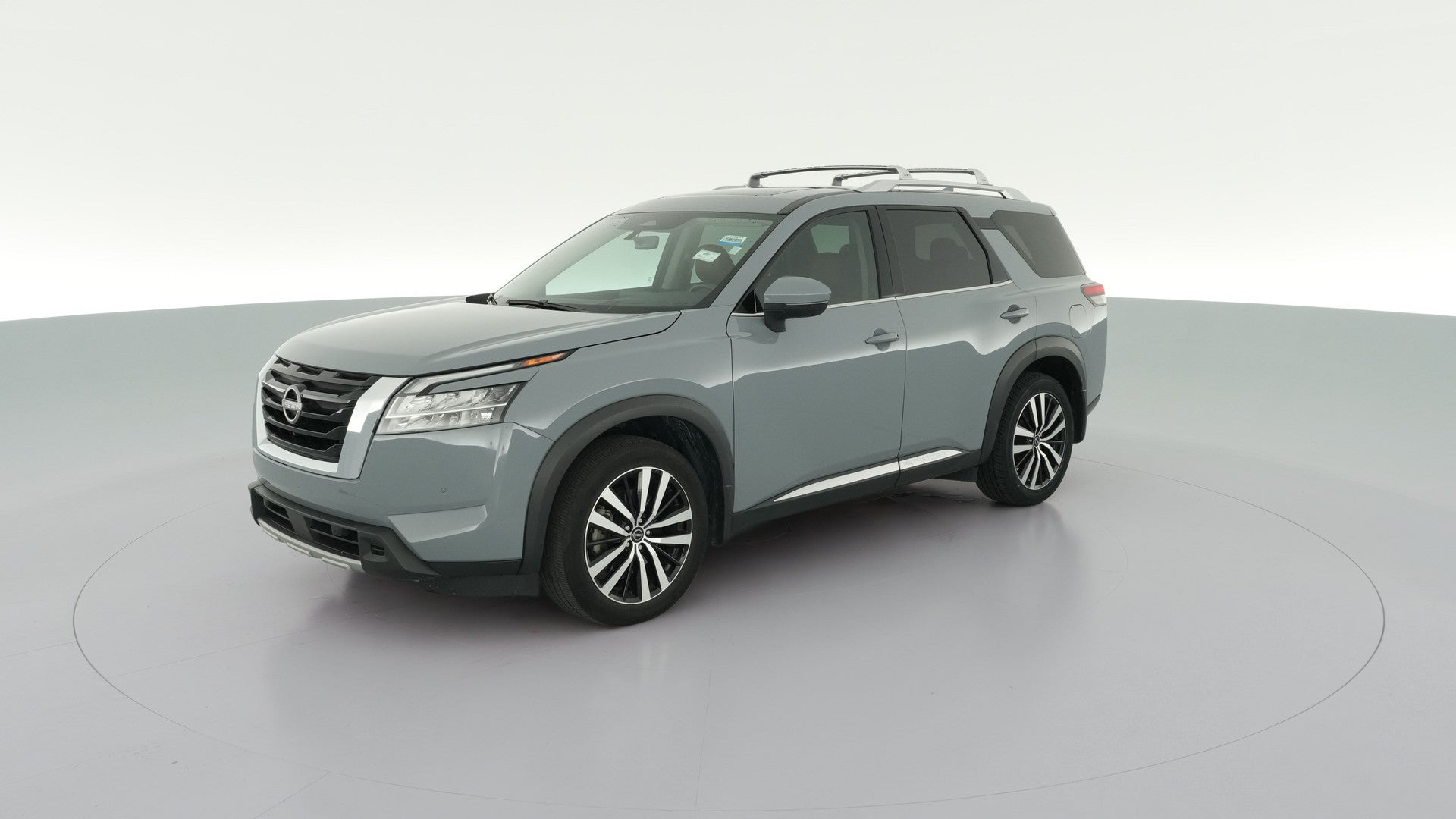 2024 Nissan Pathfinder vehicle photo