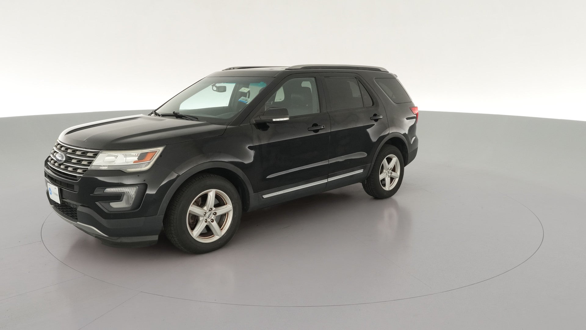 2016 Ford Explorer vehicle photo