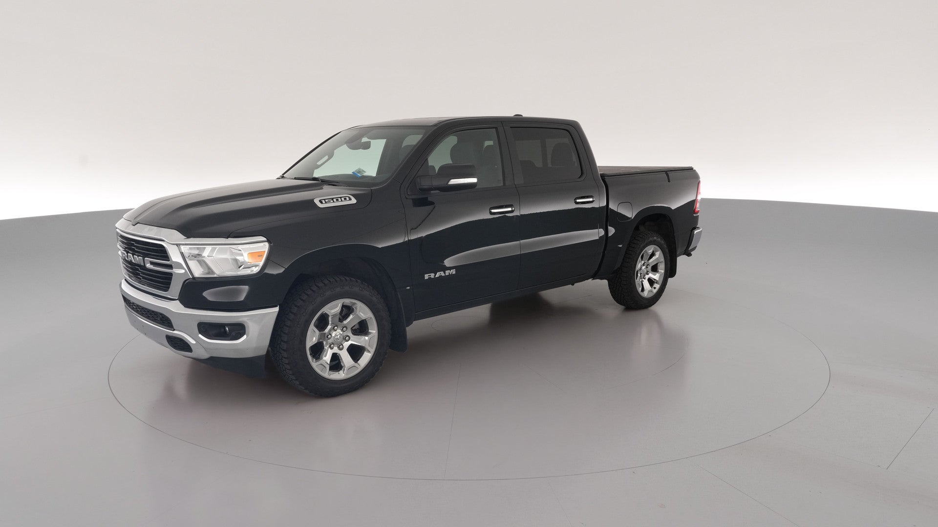 2019 Ram 1500 Crew Cab vehicle photo