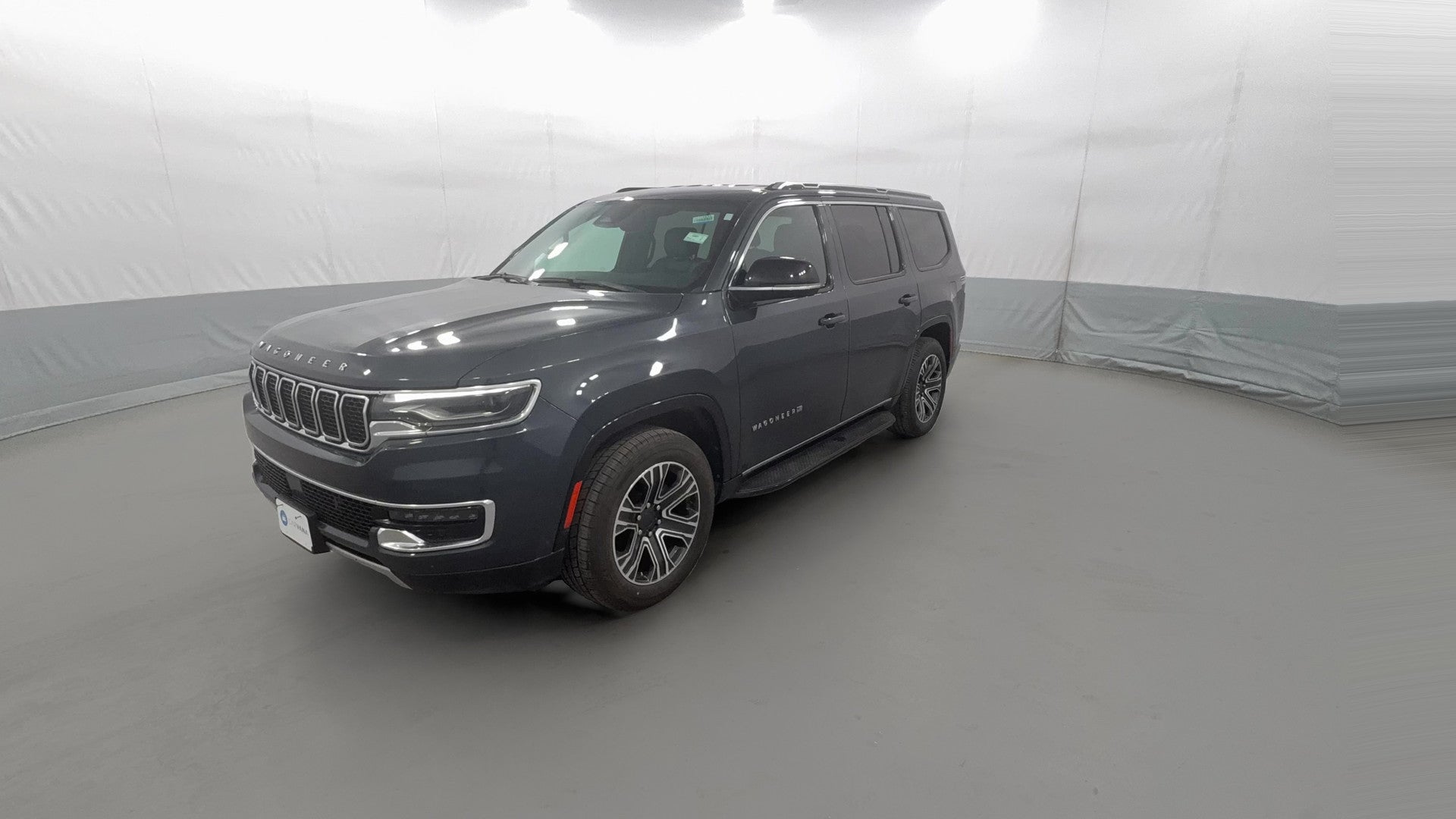 2024 Jeep Wagoneer vehicle photo