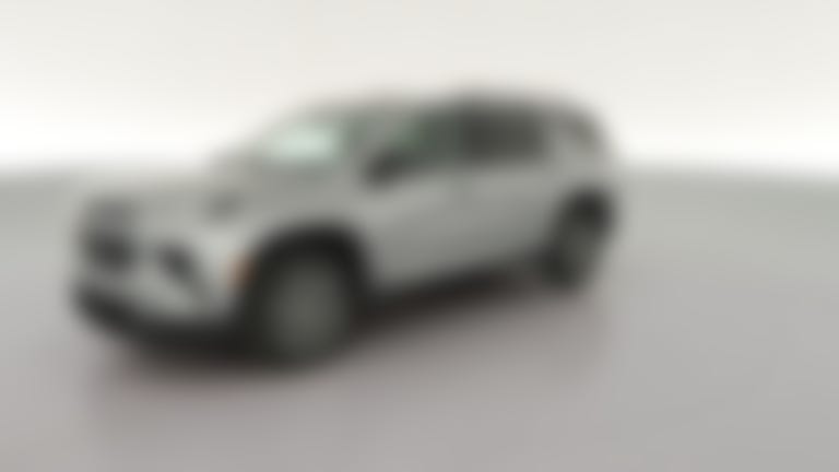 2025 Chevrolet Traverse vehicle photo