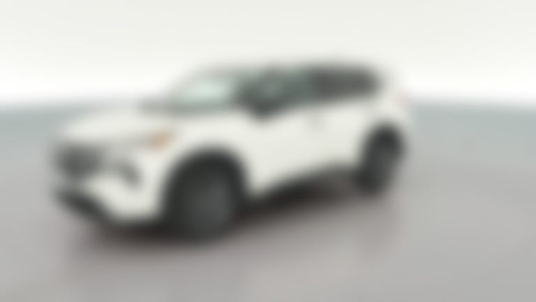 2025 Nissan Rogue vehicle photo