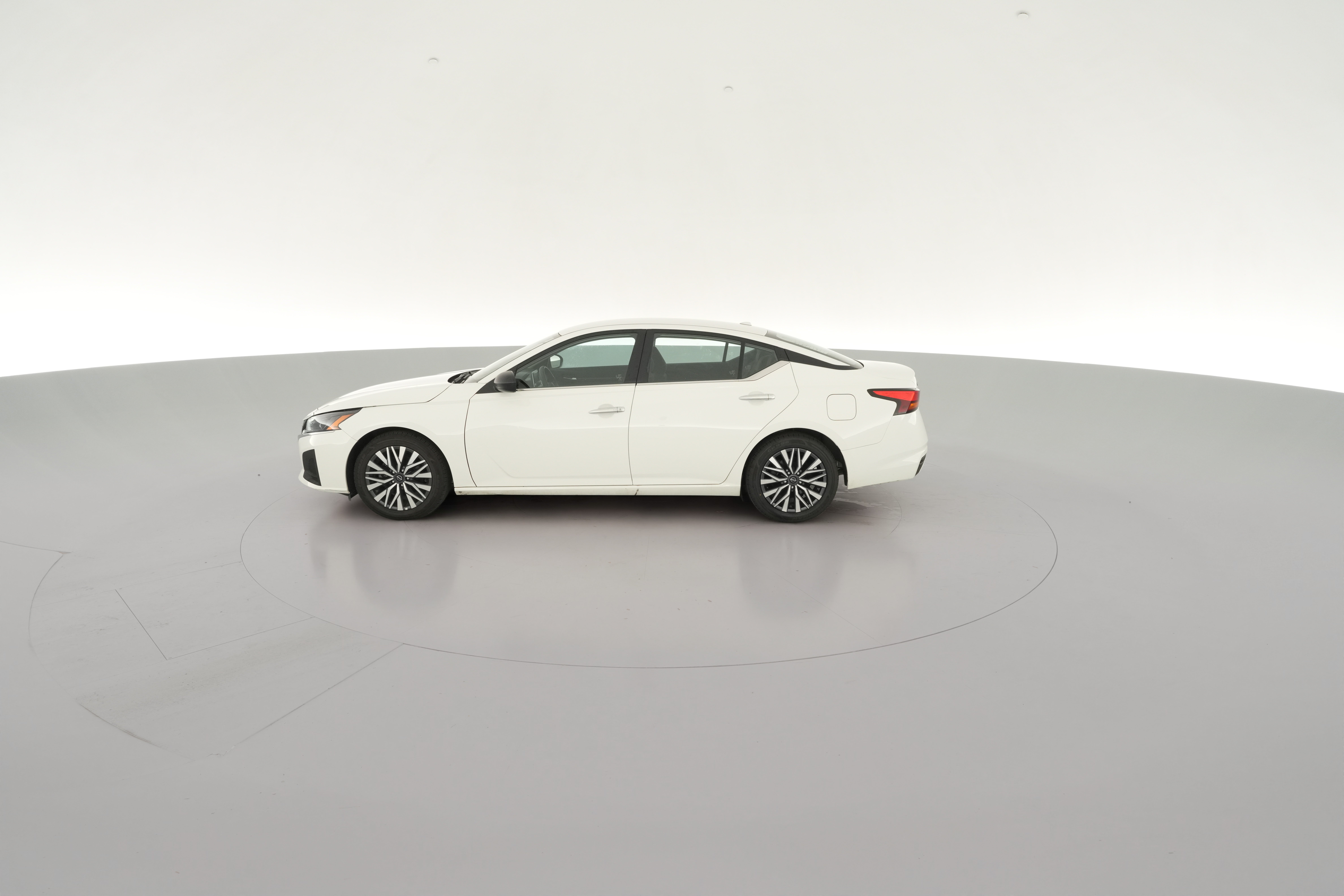 2025 Nissan Altima SV - Photo 39