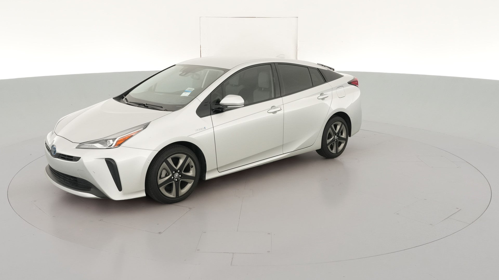 2019 Toyota Prius vehicle photo