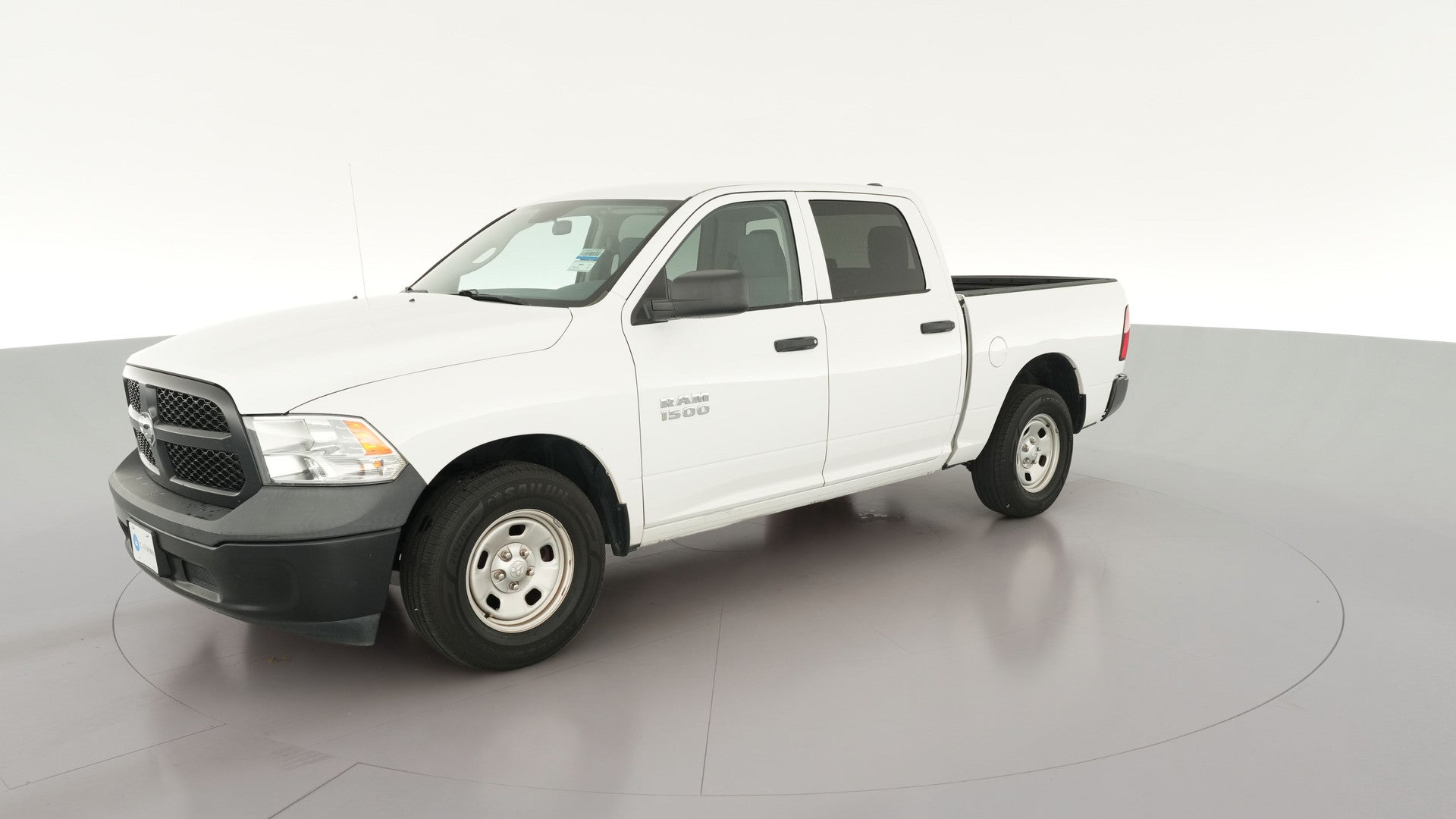 2018 Ram 1500 Crew Cab vehicle photo