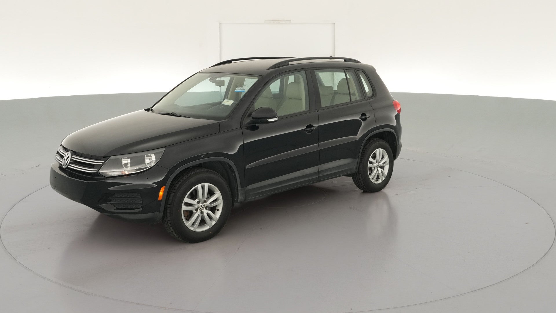 2017 Volkswagen Tiguan vehicle photo