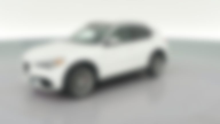 2019 Alfa Romeo Stelvio vehicle photo