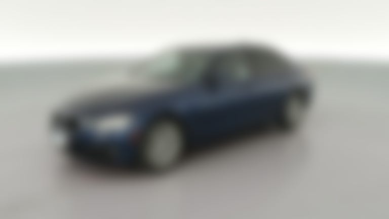 2018 BMW 3 Series vehicle photo