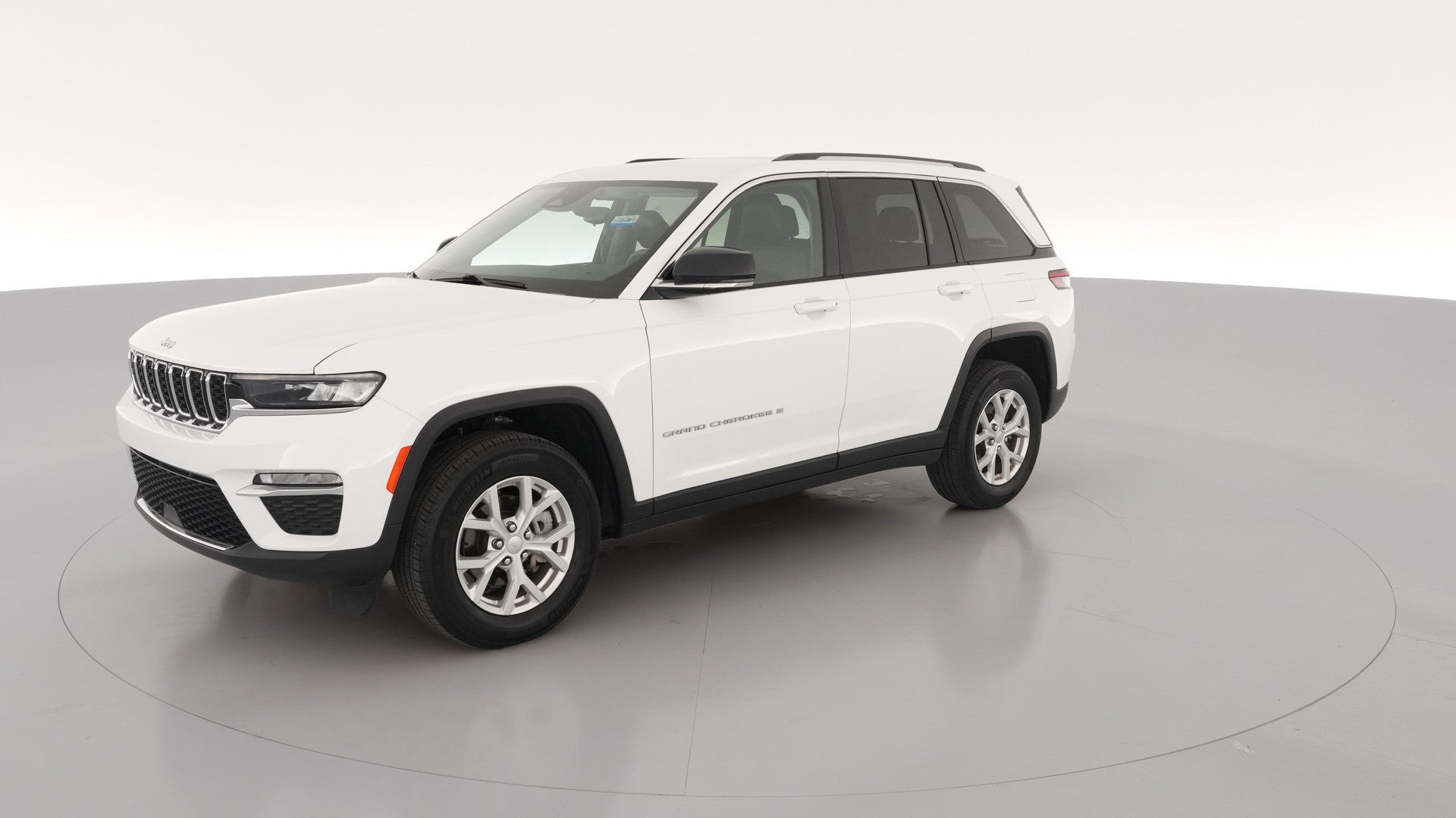 2024 Jeep Grand Cherokee vehicle photo