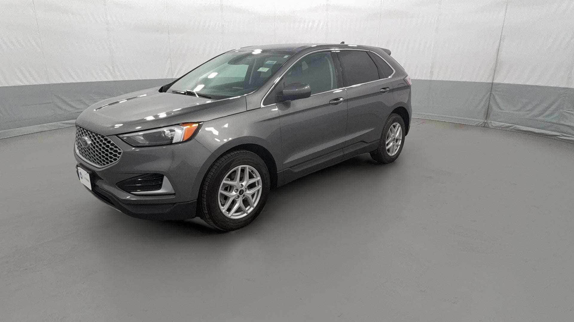 2024 Ford Edge vehicle photo