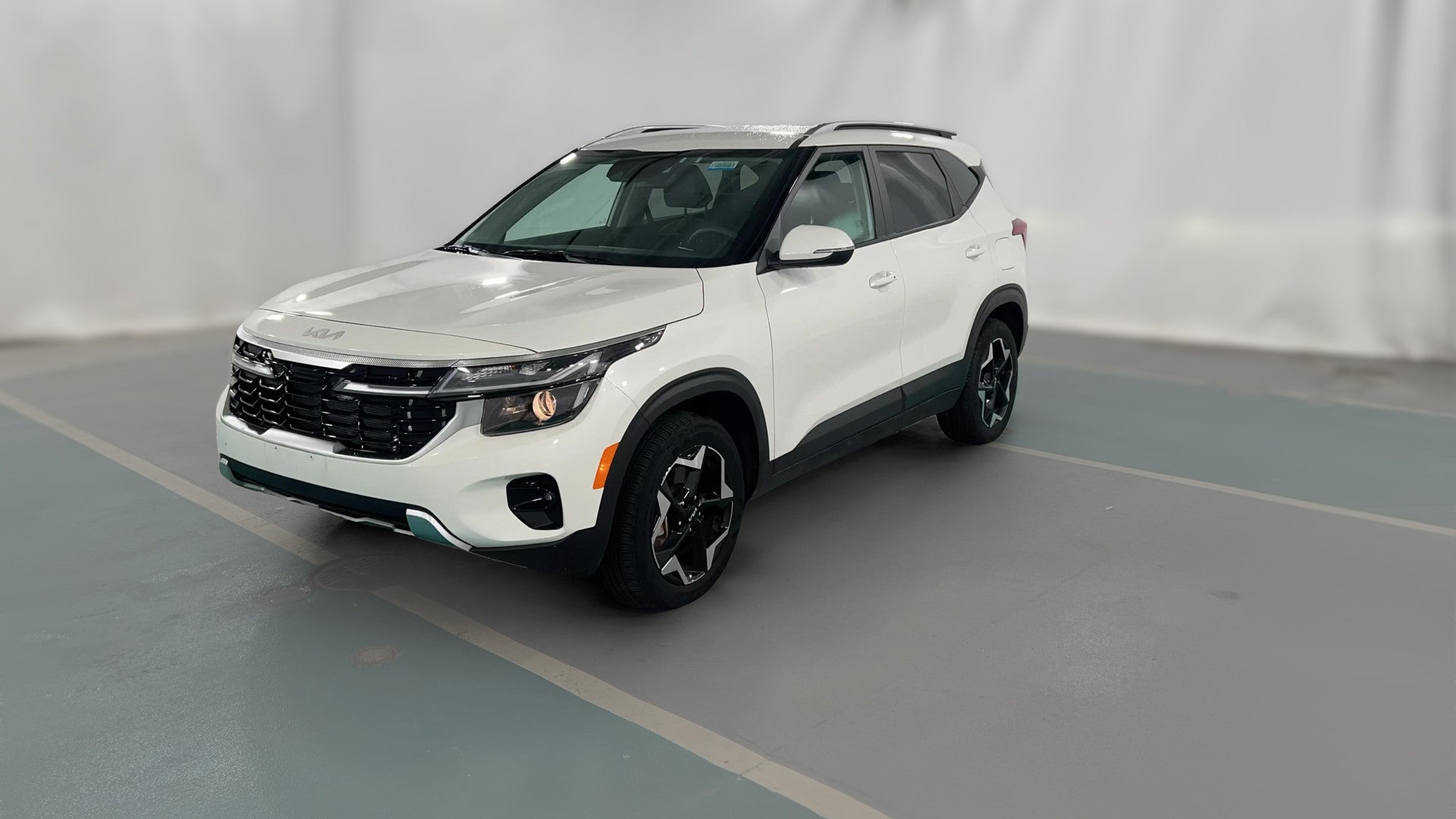 2025 Kia Seltos vehicle photo