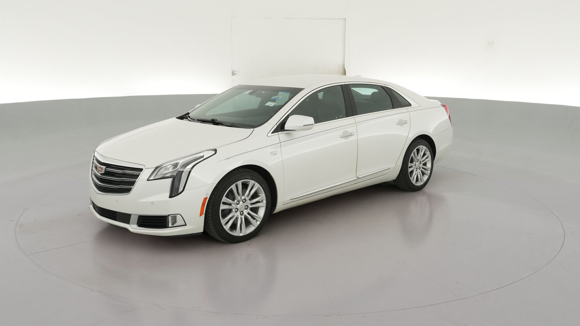 2018 Cadillac XTS vehicle photo