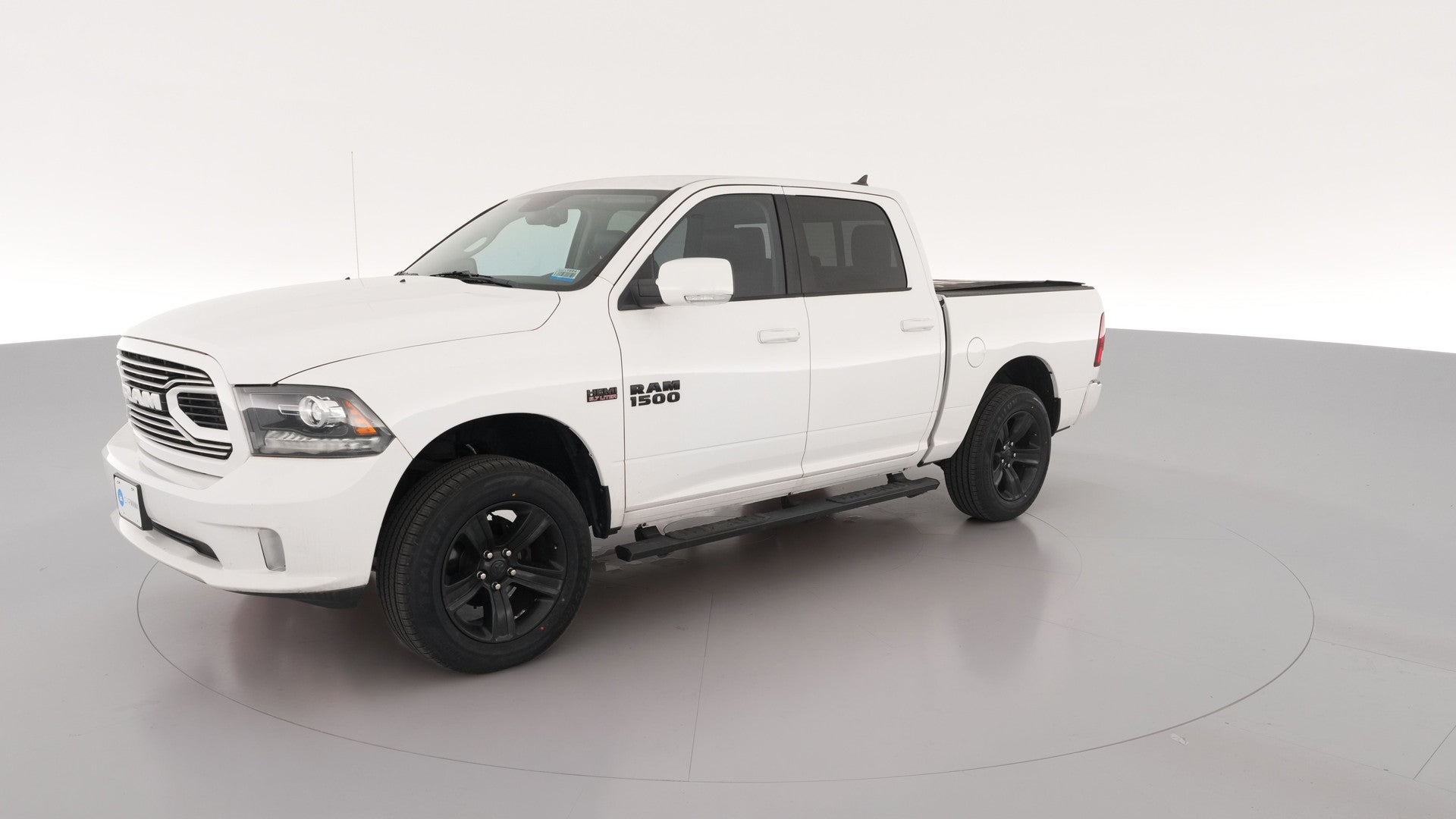 2018 Ram 1500 Crew Cab vehicle photo
