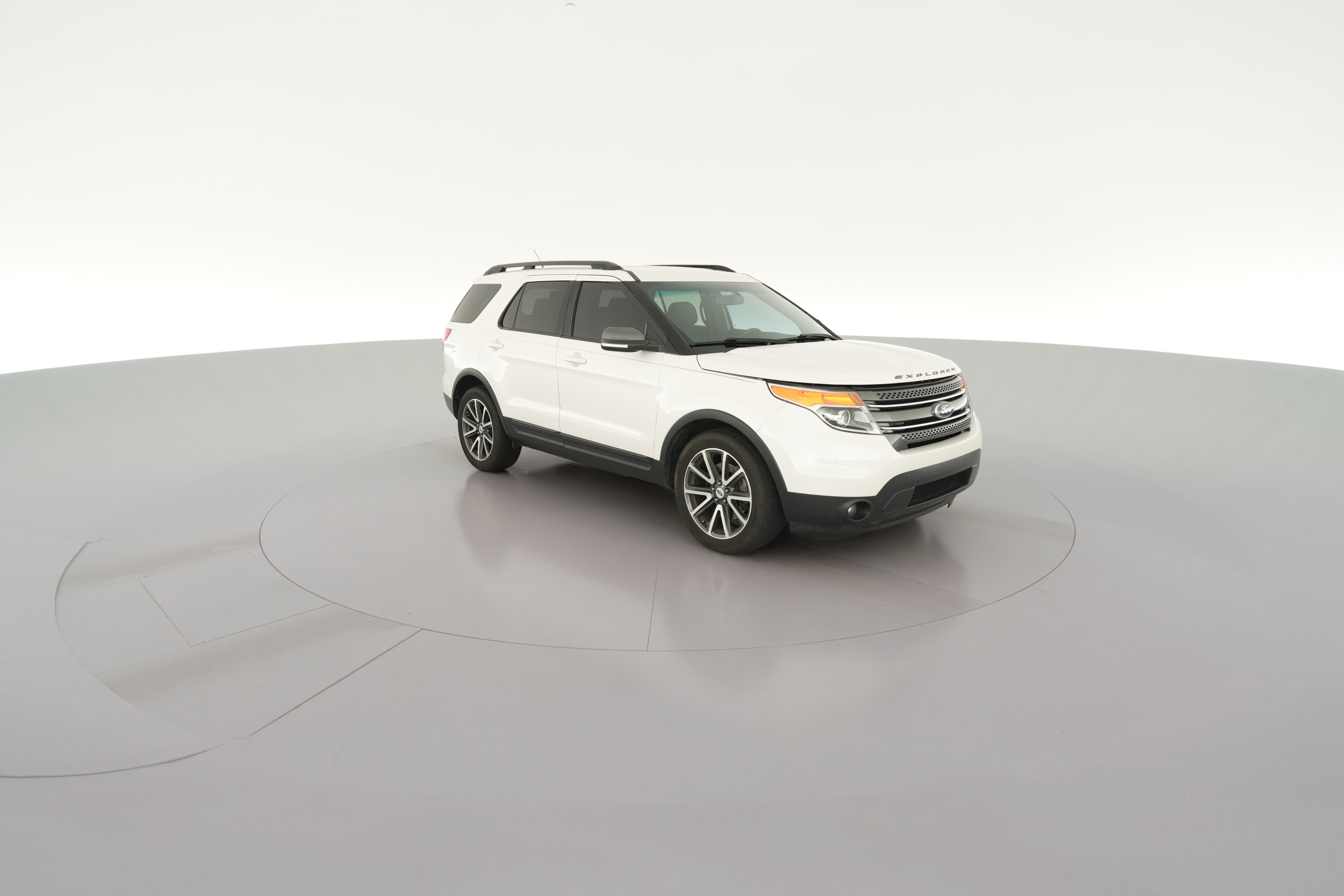 2015 Ford Explorer XLT - Photo 37