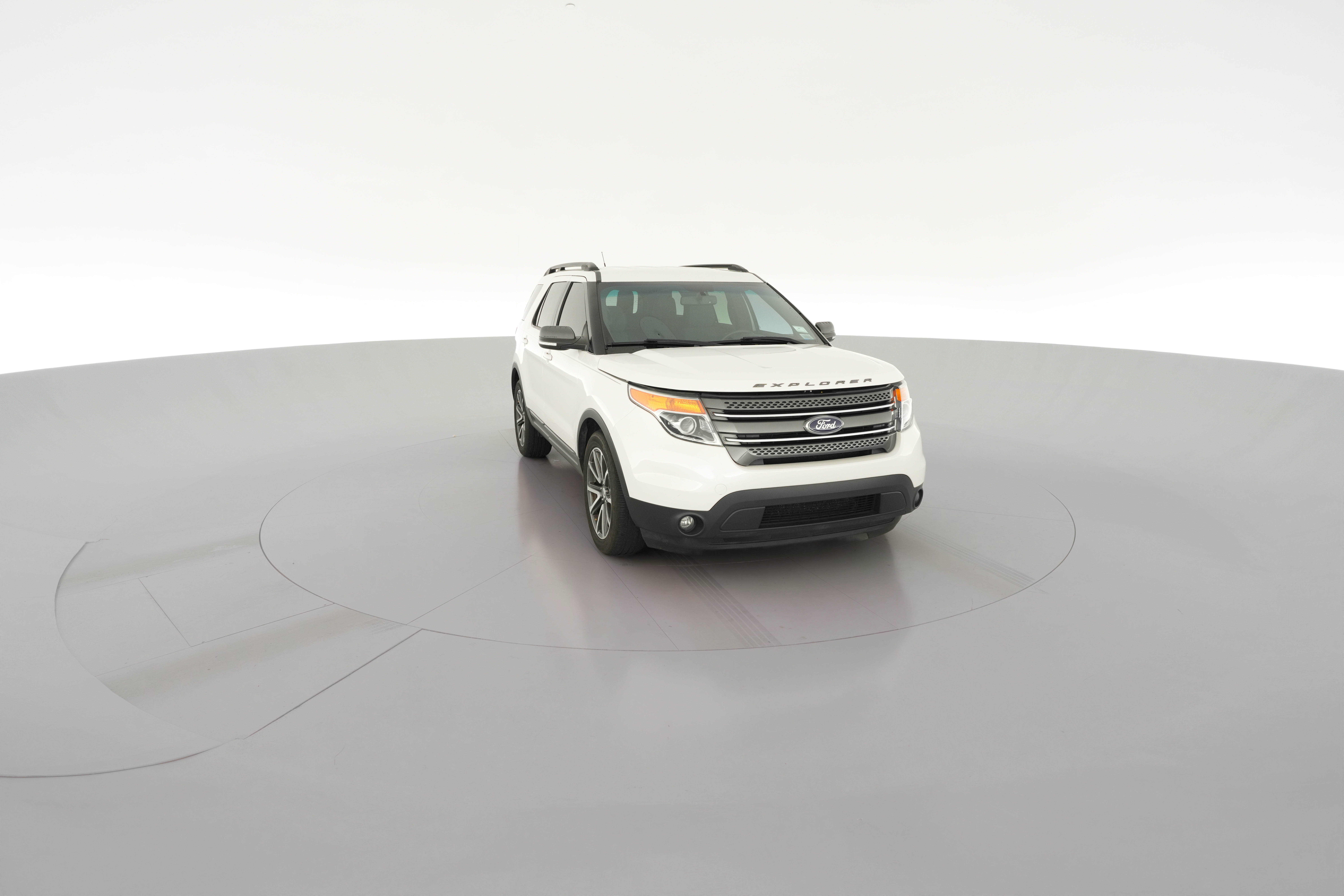2015 Ford Explorer XLT - Photo 38