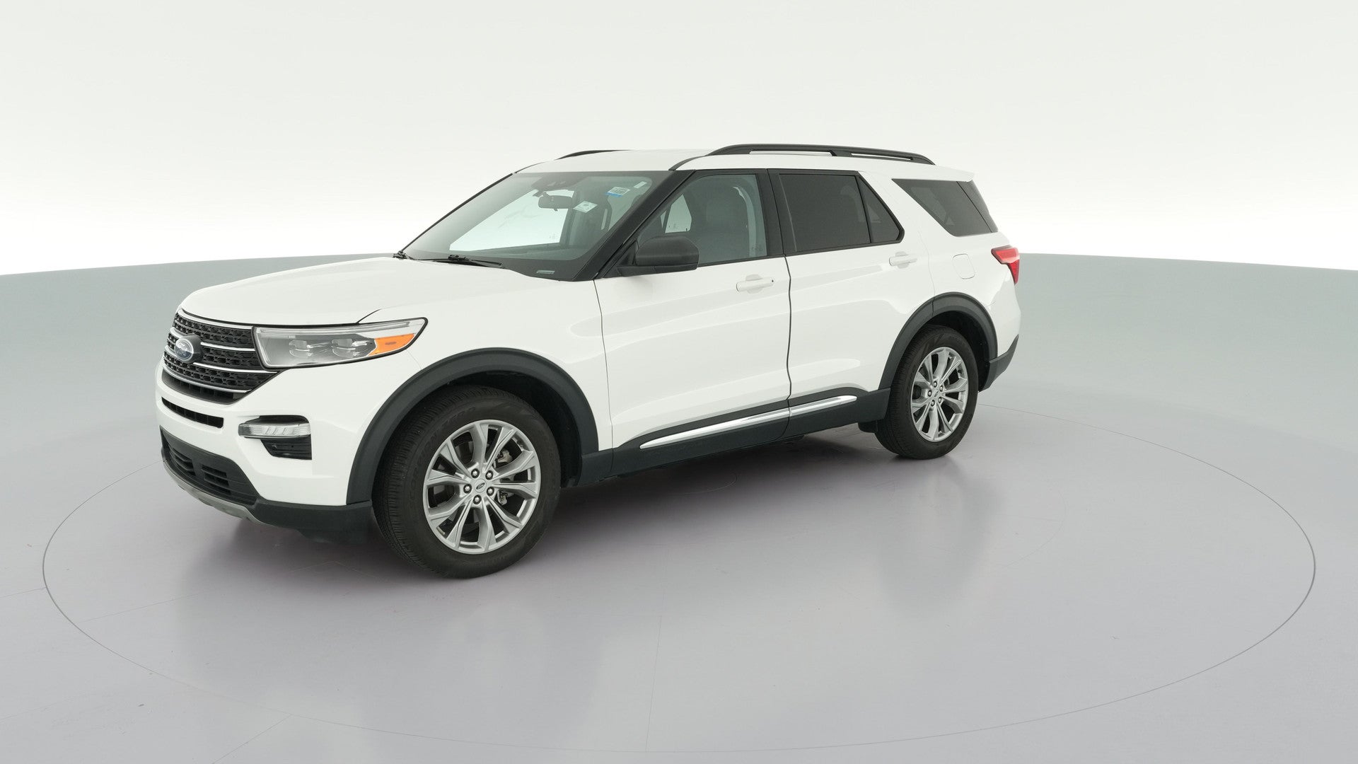 2022 Ford Explorer vehicle photo