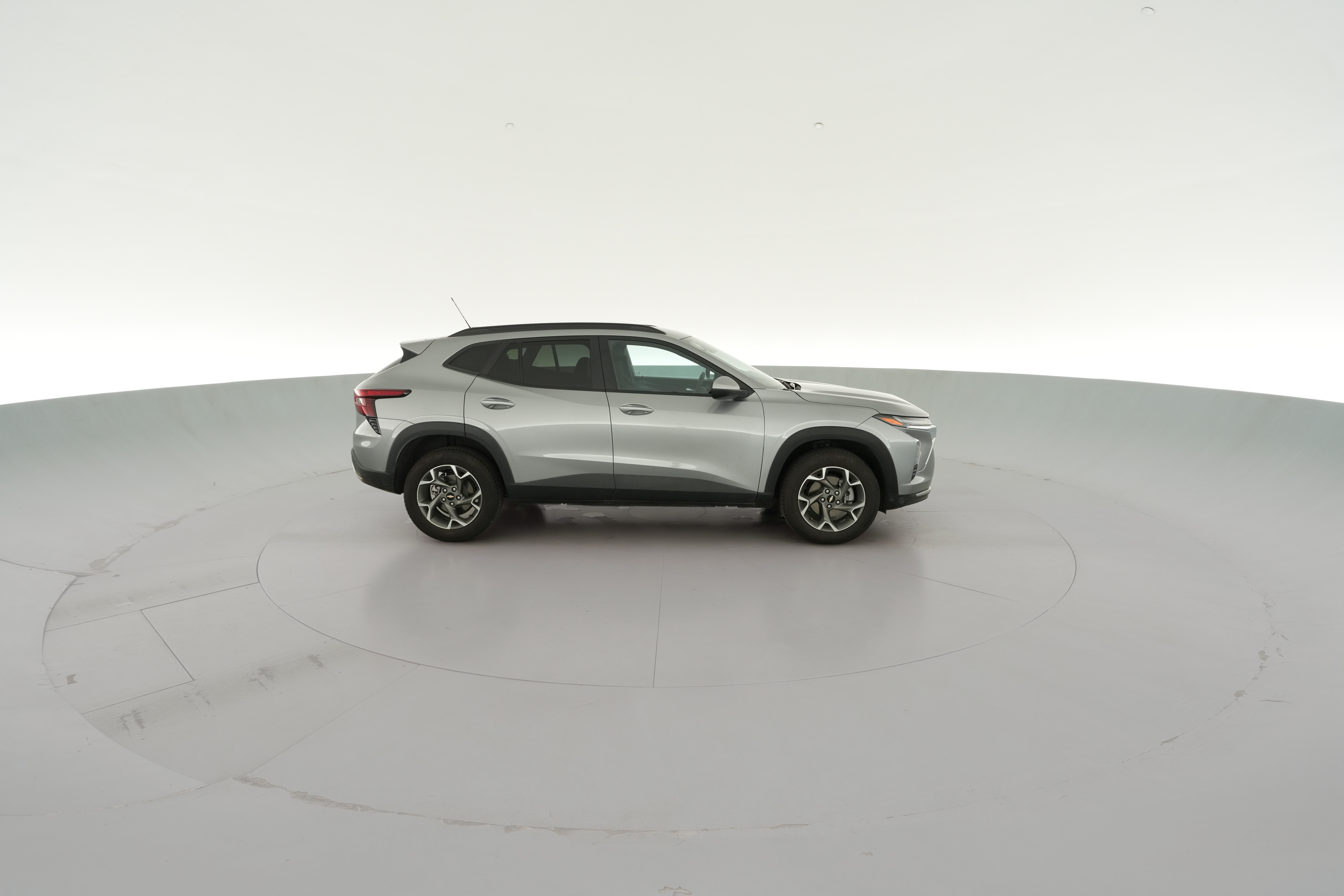 2025 Chevrolet Trax LT - Photo 31