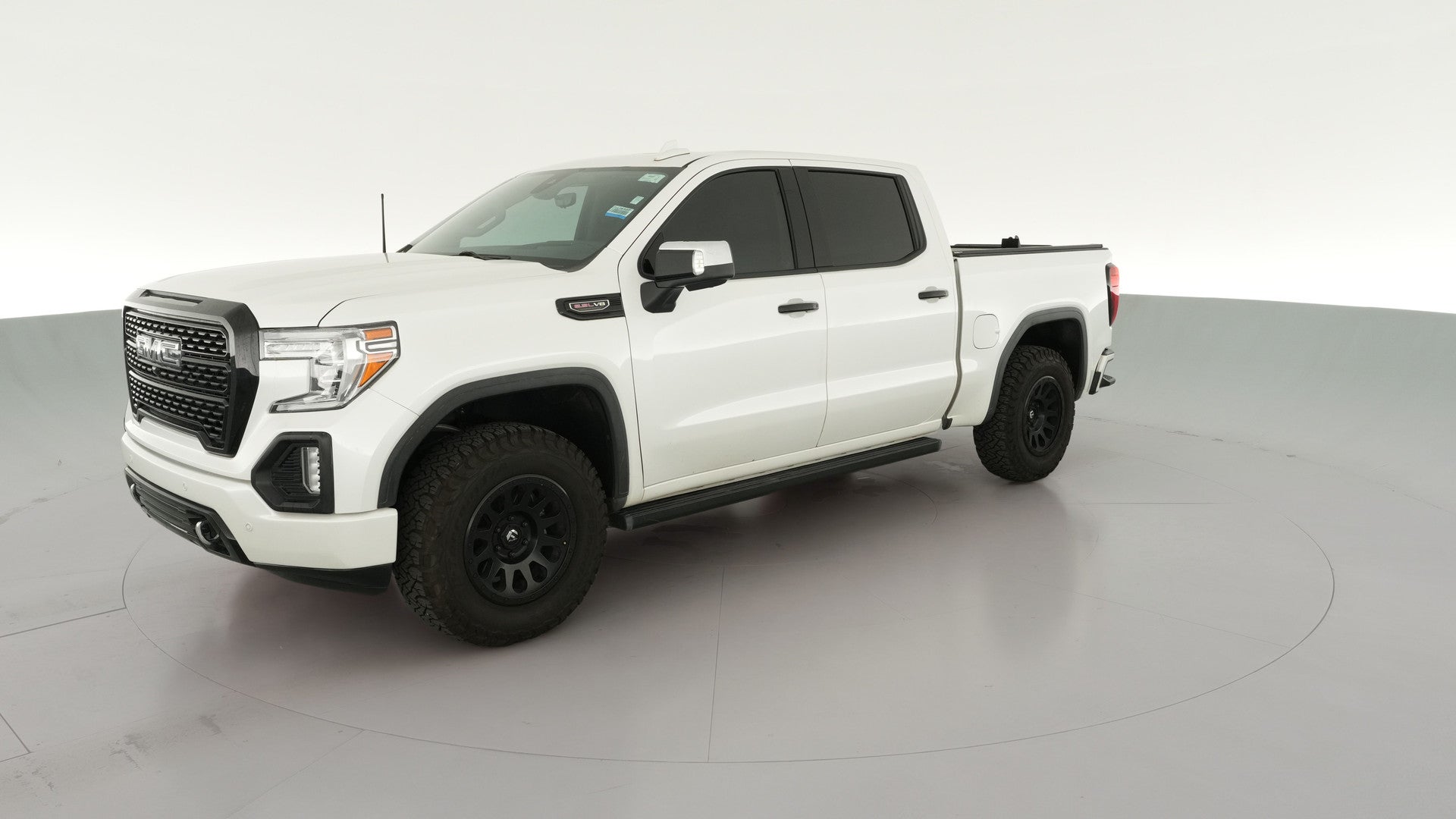 2020 GMC Sierra 1500 Crew Cab vehicle photo