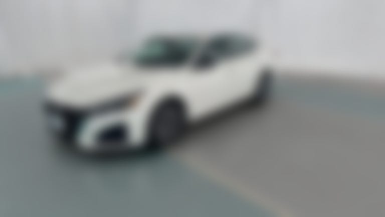 2025 Nissan Altima vehicle photo